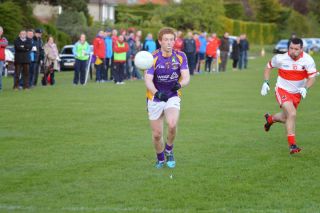 SENIOR FOOTBALL C'SHIP - REPORT AND PHOTOGRAPHS