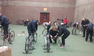 KC Wheelers Bike Work Shop  - Preparing for M2M cycle