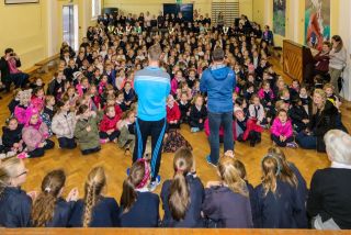 Sam comes to visit Mount Anville