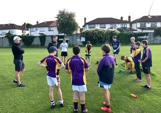 JUVENILE FOOTBALL GOAL KEEPING COACHING SESSION