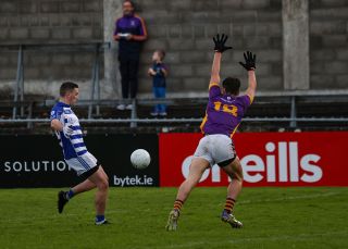 Kilmacud Crokes Senior Footballers Overcome Naas in Their Leinster QTR Final Meeting 