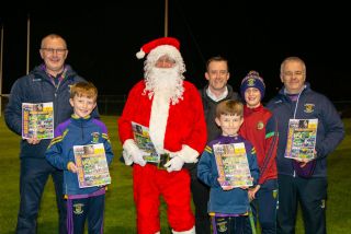 Santa pays surprise visit to Senior Hurlers!