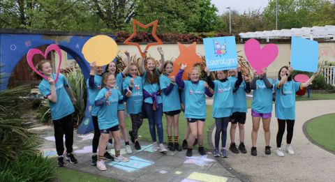 Under 12 Girls Children’s support Laura Lynn for their upcoming Hospice Week campaign which runs from 15th – 21st May. 
